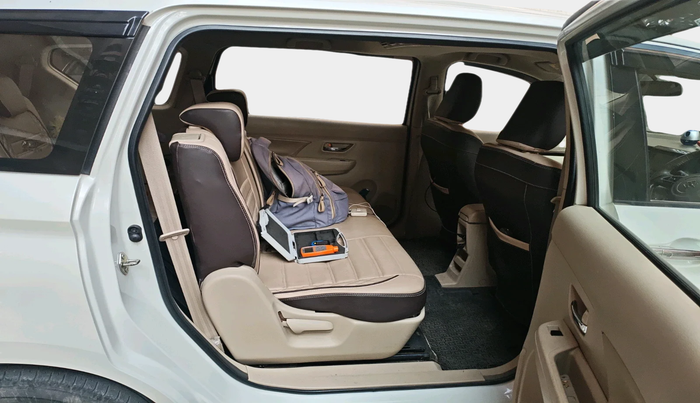 2021 Maruti Ertiga ZXI+ SHVS, Petrol, Manual, 27,934 km, interior