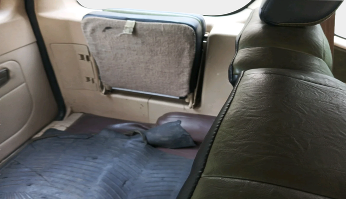 2011 Tata Safari 4X2 EX DICOR, Diesel, Manual, 1,13,047 km, interior