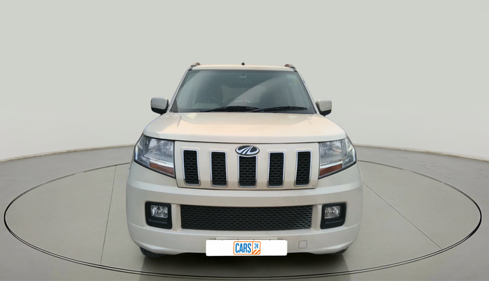 2017 Mahindra TUV300 T6 PLUS AMT, Diesel, Automatic, 23,373 km, exterior