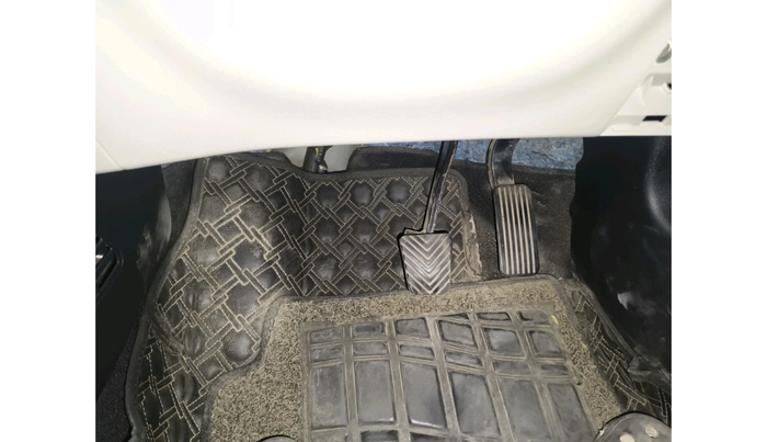 2023 KIA CARENS PRESTIGE 1.5 PETROL 7 STR, Petrol, Manual, 45,512 km, interior