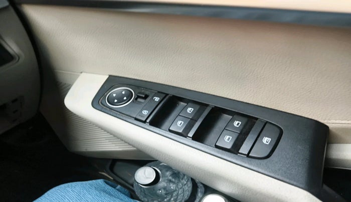 2023 KIA CARENS PRESTIGE 1.5 PETROL 7 STR, Petrol, Manual, 45,512 km, interior