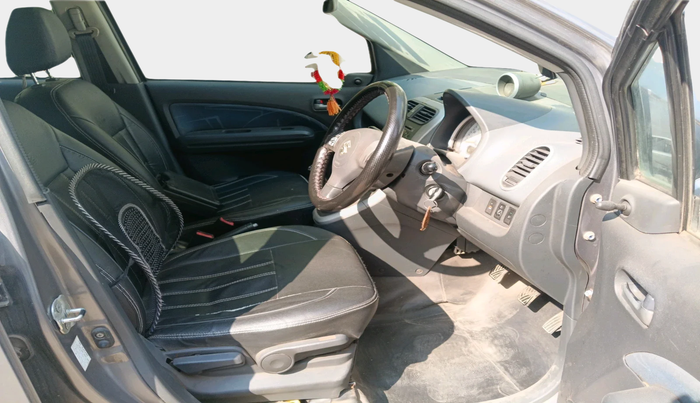 2011 Maruti Ritz ZXI, Petrol, Manual, 1,31,904 km, interior