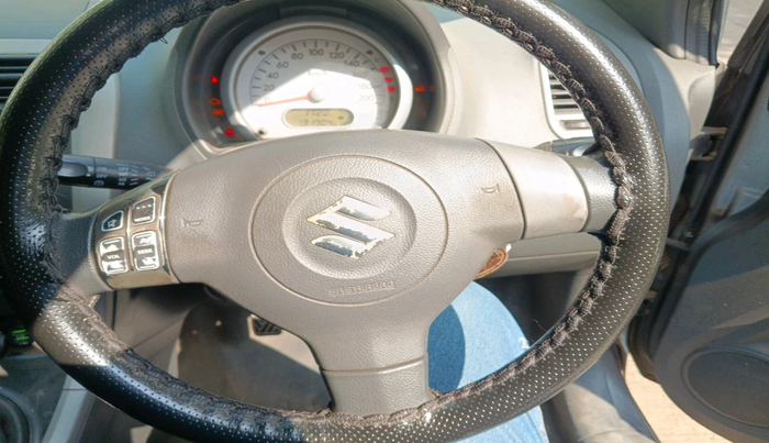 2011 Maruti Ritz ZXI, Petrol, Manual, 1,31,904 km, interior