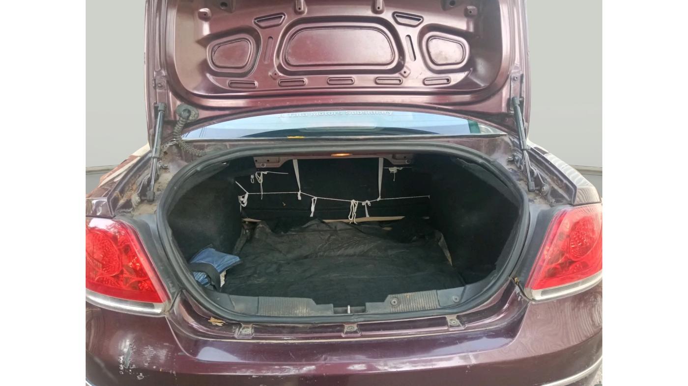2011 Fiat Linea DYNAMIC 1.3, Diesel, Manual, 88,532 km, exterior