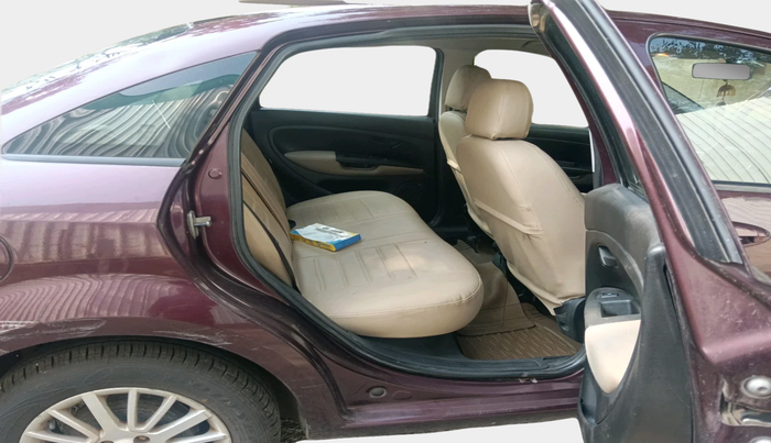 2011 Fiat Linea DYNAMIC 1.3, Diesel, Manual, 88,532 km, interior