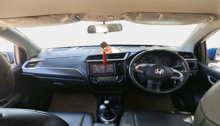 2016 Honda BR-V 1.5L I-VTEC S, CNG, Manual, 1,20,419 km, interior