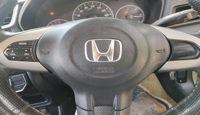 2016 Honda BR-V 1.5L I-VTEC S, CNG, Manual, 1,20,419 km, interior