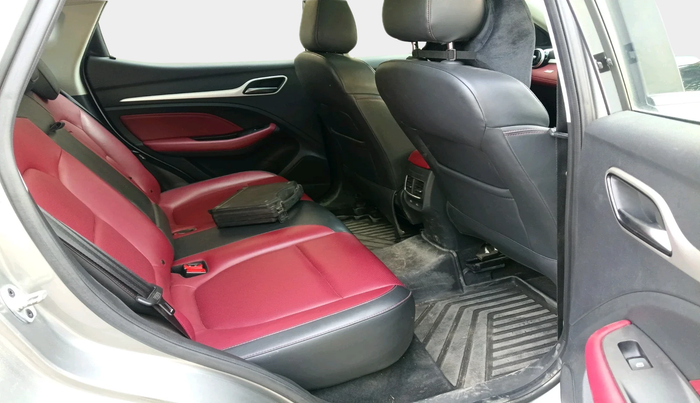 2022 MG ASTOR SAVVY 1.3 TURBO AT S RED, Petrol, Automatic, 39,255 km, interior