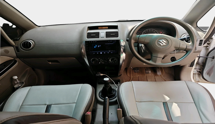 2010 Maruti SX4 VXI CNG, Petrol, Manual, 1,12,484 km, interior