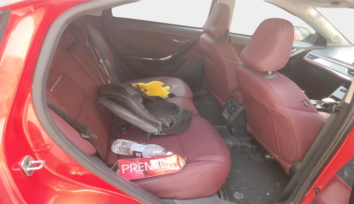 2025 Tata Curvv Accomplished S 1.2 Petrol 7DCA, Petrol, Automatic, 8,454 km, interior