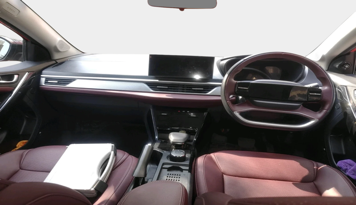 2025 Tata Curvv Accomplished S 1.2 Petrol 7DCA, Petrol, Automatic, 8,454 km, interior