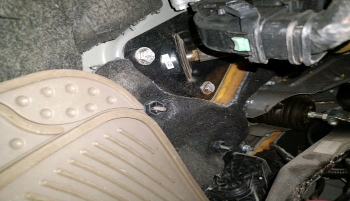 2017 Mahindra TUV300 T8 AMT, Diesel, Automatic, 96,322 km, interior