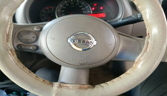 2013 Nissan Micra XV P DIESEL, Diesel, Manual, 1,39,465 km, interior