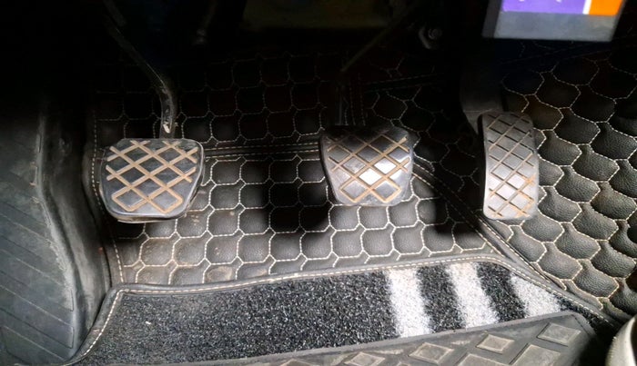 2024 Volkswagen TAIGUN COMFORTLINE 1.0 TSI MT, Petrol, Manual, 27,401 km, interior