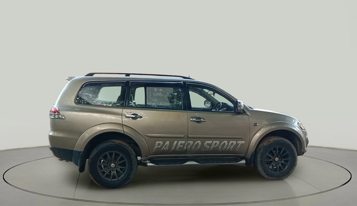 2016 Mitsubishi Pajero Sport 2.5 AT 4X2, Diesel, Automatic, 1,61,091 km, exterior