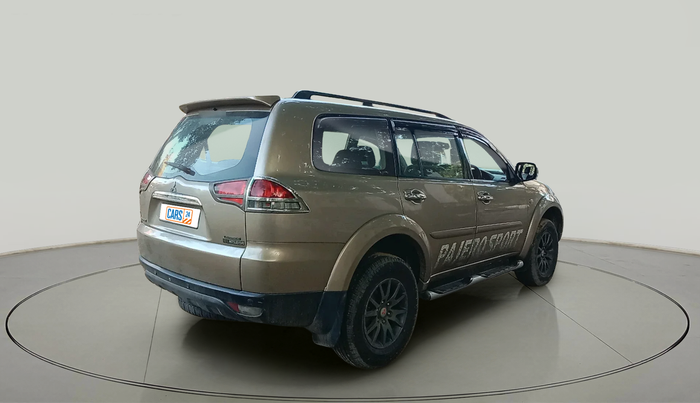 2016 Mitsubishi Pajero Sport 2.5 AT 4X2, Diesel, Automatic, 1,61,091 km, exterior