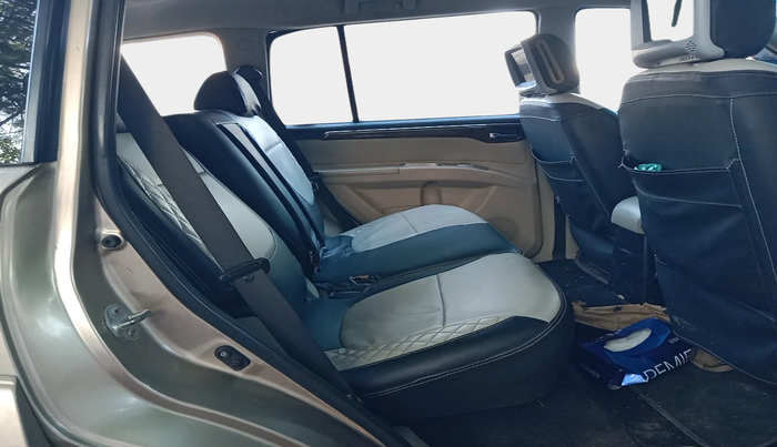 2016 Mitsubishi Pajero Sport 2.5 AT 4X2, Diesel, Automatic, 1,61,091 km, interior