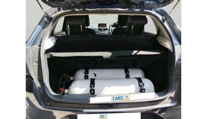 2023 Tata ALTROZ XZ PLUS SUNROOF CNG, Petrol, Manual, 27,513 km, exterior