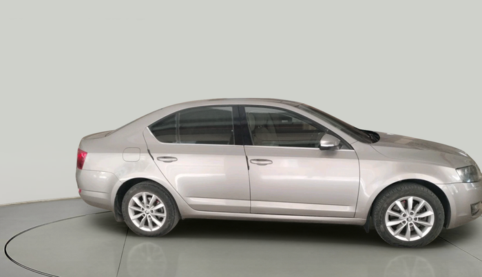 2015 Skoda Octavia STYLE 1.8 TSI AT, Petrol, Automatic, 1,21,444 km, exterior