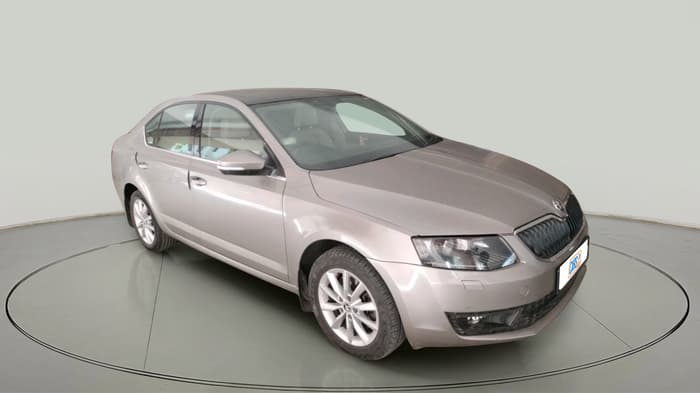 2015 Skoda Octavia STYLE 1.8 TSI AT, Petrol, Automatic, 1,21,444 km, exterior