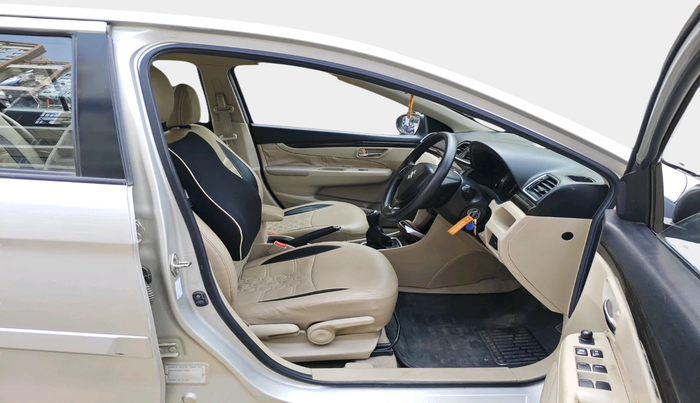 2016 Maruti Ciaz VXI, Petrol, Manual, 46,848 km, interior