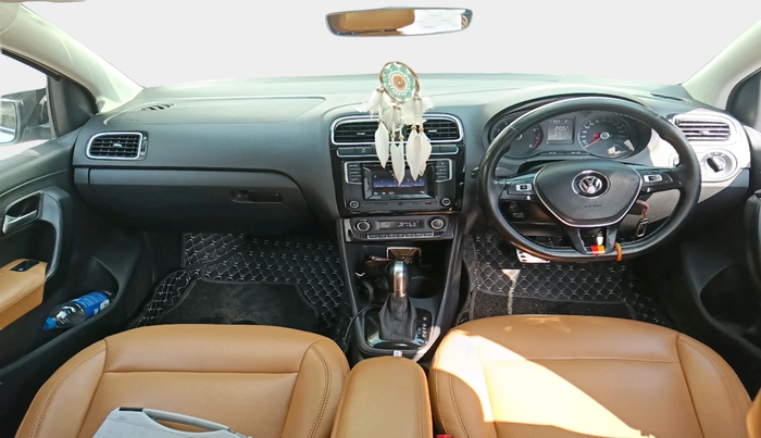 2017 Volkswagen Polo GT TSI AT, Petrol, Automatic, 81,571 km, interior