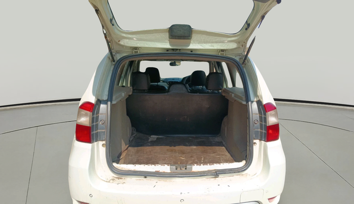 2014 Nissan Terrano XV D THP 110 PS, Diesel, Manual, 2,85,847 km, exterior