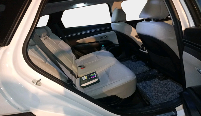 2023 Hyundai Tucson SIGNATURE 2.0 AT PETROL, Petrol, Automatic, 16,177 km, interior