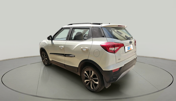 2021 Mahindra XUV300 W8 (O) 1.2 PETROL, Petrol, Manual, 20,229 km, exterior
