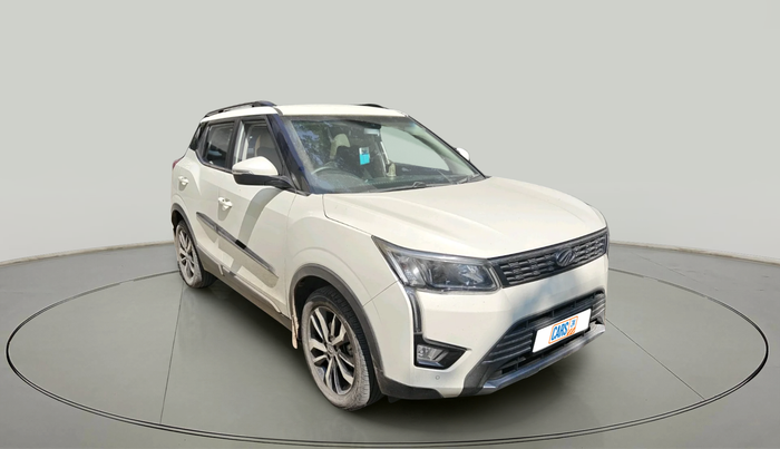 2021 Mahindra XUV300 W8 (O) 1.2 PETROL, Petrol, Manual, 20,229 km, exterior