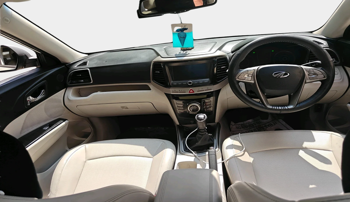 2021 Mahindra XUV300 W8 (O) 1.2 PETROL, Petrol, Manual, 20,229 km, interior