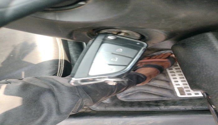 2015 Maruti Swift VXI, Petrol, Manual, 1,14,107 km, interior