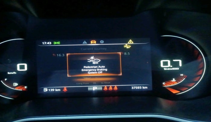 2023 MG ASTOR SAVVY 1.5 CVT, Petrol, Automatic, 37,593 km, interior