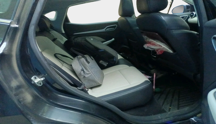 2023 MG ASTOR SAVVY 1.5 CVT, Petrol, Automatic, 37,593 km, interior