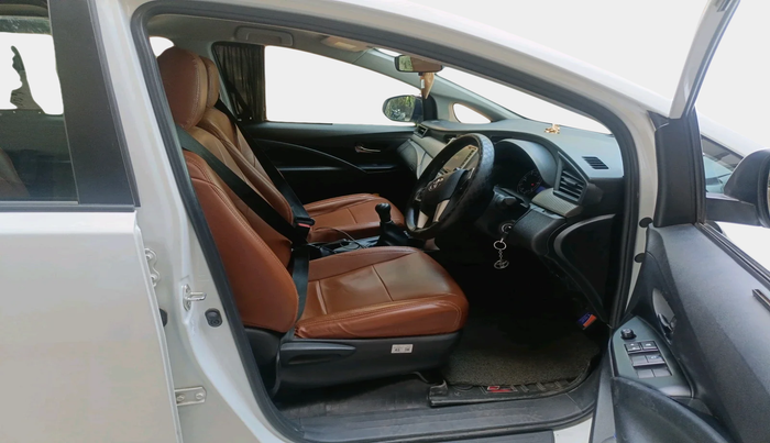 2024 Toyota Innova Crysta 2.4 GX 8STR, Diesel, Manual, 68,454 km, interior