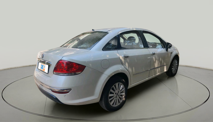 2014 Fiat Linea EMOTION 1.3, Diesel, Manual, 81,309 km, exterior