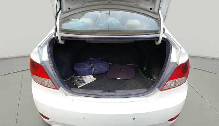 2013 Hyundai Verna FLUIDIC 1.6 CRDI SX OPT AT, Diesel, Automatic, 1,56,646 km, exterior