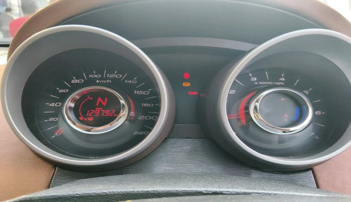 2012 Mahindra XUV500 W6, Diesel, Manual, 1,29,794 km, interior