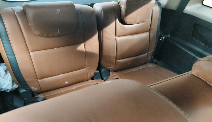 2012 Mahindra XUV500 W6, Diesel, Manual, 1,29,794 km, interior