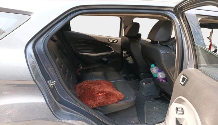 2014 Ford Ecosport TITANIUM 1.5L DIESEL (OPT), Diesel, Manual, 1,34,988 km, interior