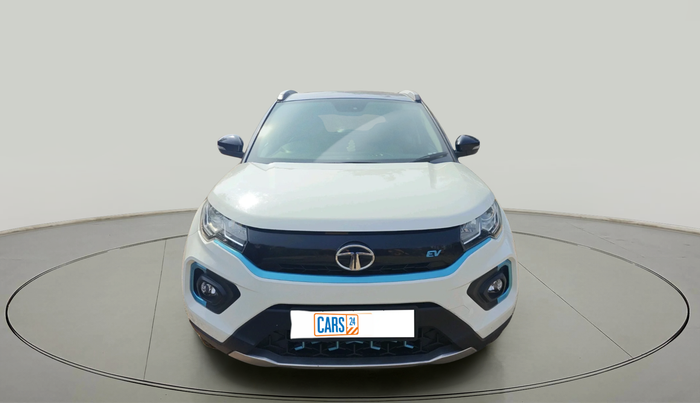 2022 Tata NEXON EV XZ PLUS LUX, Electric, Automatic, 51,828 km, exterior