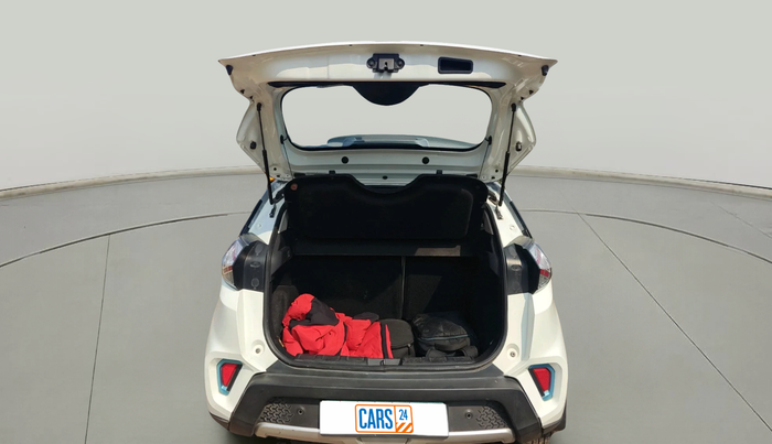 2022 Tata NEXON EV XZ PLUS LUX, Electric, Automatic, 51,828 km, exterior