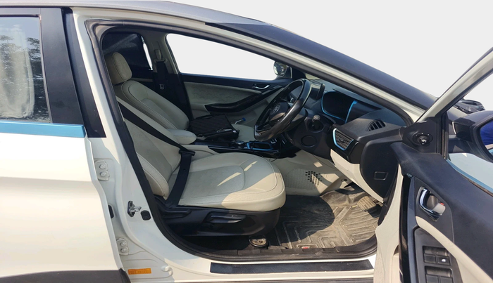 2022 Tata NEXON EV XZ PLUS LUX, Electric, Automatic, 51,828 km, interior