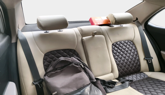 2015 Hyundai Xcent SX 1.2 (O), Petrol, Manual, 65,042 km, interior