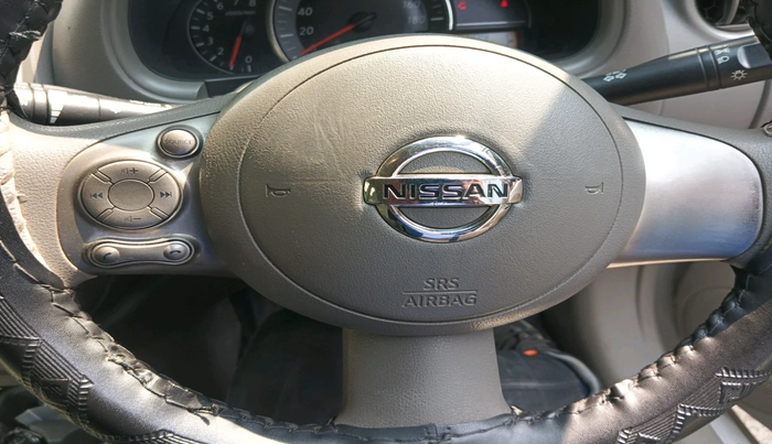2013 Nissan Micra XV CVT, Petrol, Automatic, 80,527 km, interior