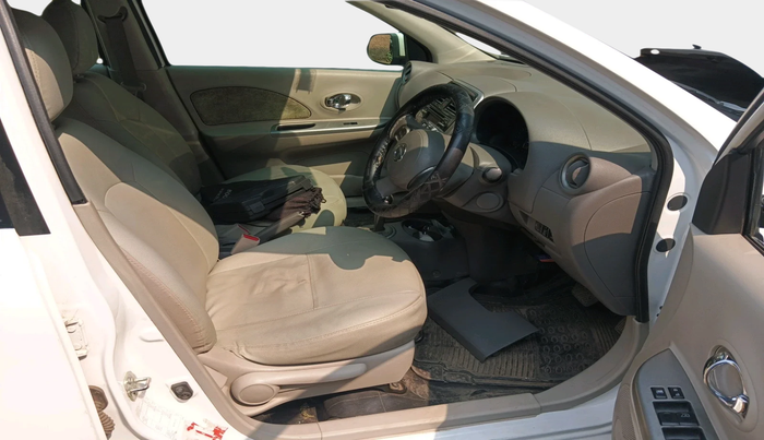 2013 Nissan Micra XV CVT, Petrol, Automatic, 80,527 km, interior