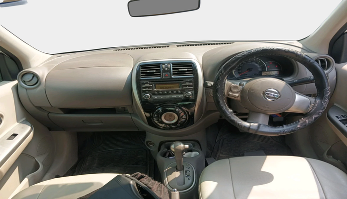 2013 Nissan Micra XV CVT, Petrol, Automatic, 80,527 km, interior