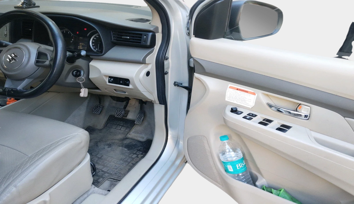 2020 Maruti Ertiga VXI CNG, Petrol, Manual, 1,36,466 km, interior