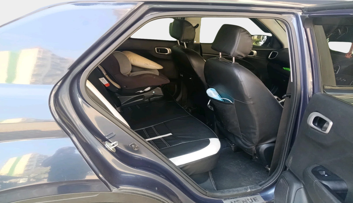 2021 Hyundai VENUE SX 1.0 TURBO, Petrol, Manual, 75,869 km, interior