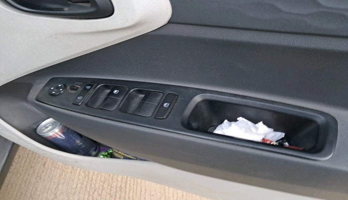 2021 Hyundai AURA S 1.2 CNG, Petrol, Manual, 1,21,054 km, interior